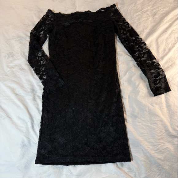 ASOS Elegant Black Lace Long Sleeve Dress - Picture 1 of 7